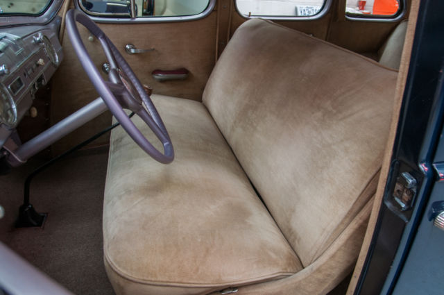 1938 Packard 8 Touring Sedan 8 Touring Sedan - photo 9