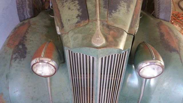 1938 Packard 4 dr touring sedan Original Chrome! - photo 3