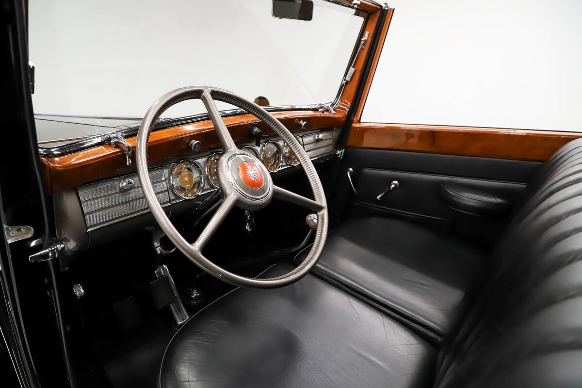1938 Packard - photo 2