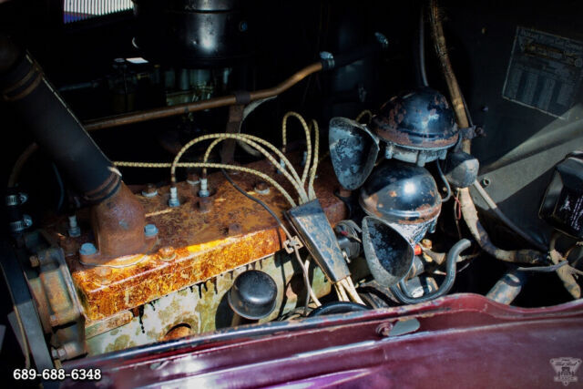 1938 Packard Six Toruing Sedan / 35K Miles / 4.0L 245 Straight-6 - photo 3