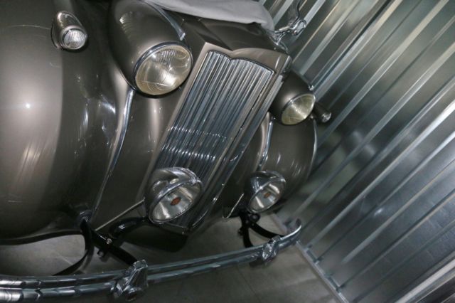 1938 Packard Super Eight - photo 2