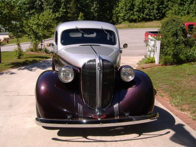 1938 Plymouth Sedan - photo 2