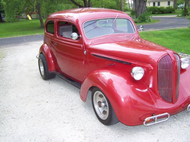 1938 Plymouth 2 Door - photo 2
