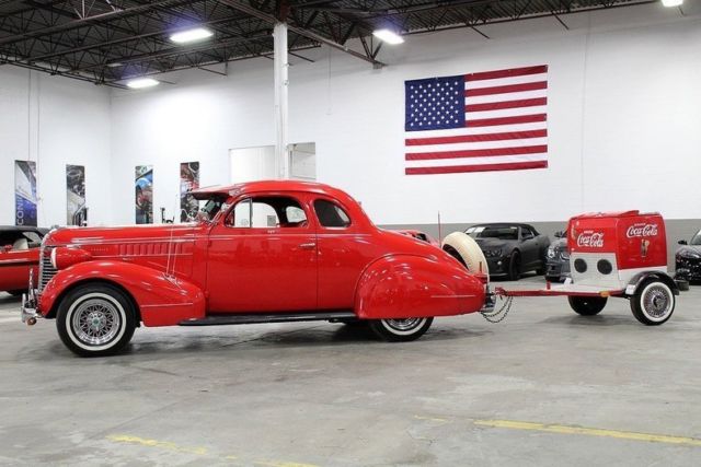 1938 Pontiac 2 Door -- - photo 2