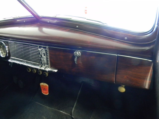 1938 Pontiac Chief 2 door Sedan - photo 13