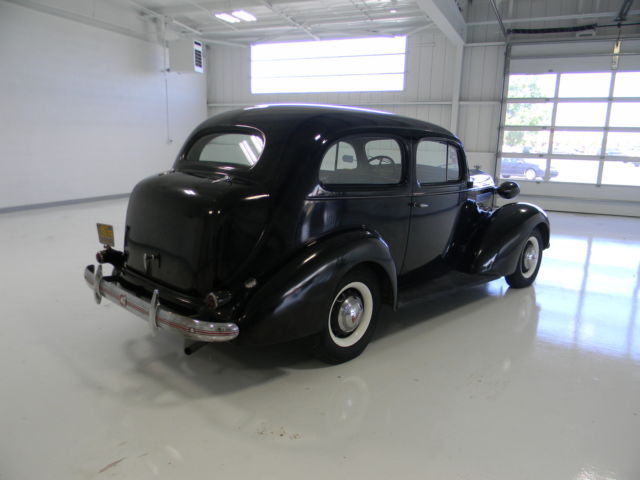 1938 Pontiac Chief 2 door Sedan - photo 5