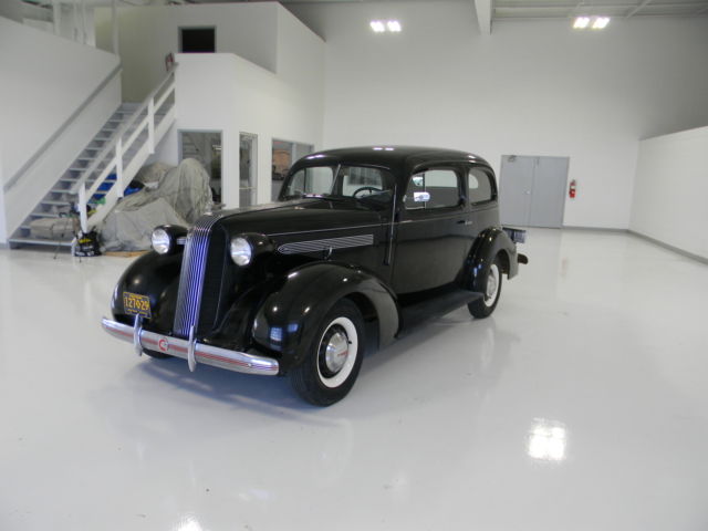 1938 Pontiac Chief 2 door Sedan - photo 8
