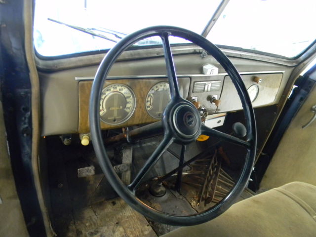 1938 Pontiac Chief 2 door Sedan - photo 9