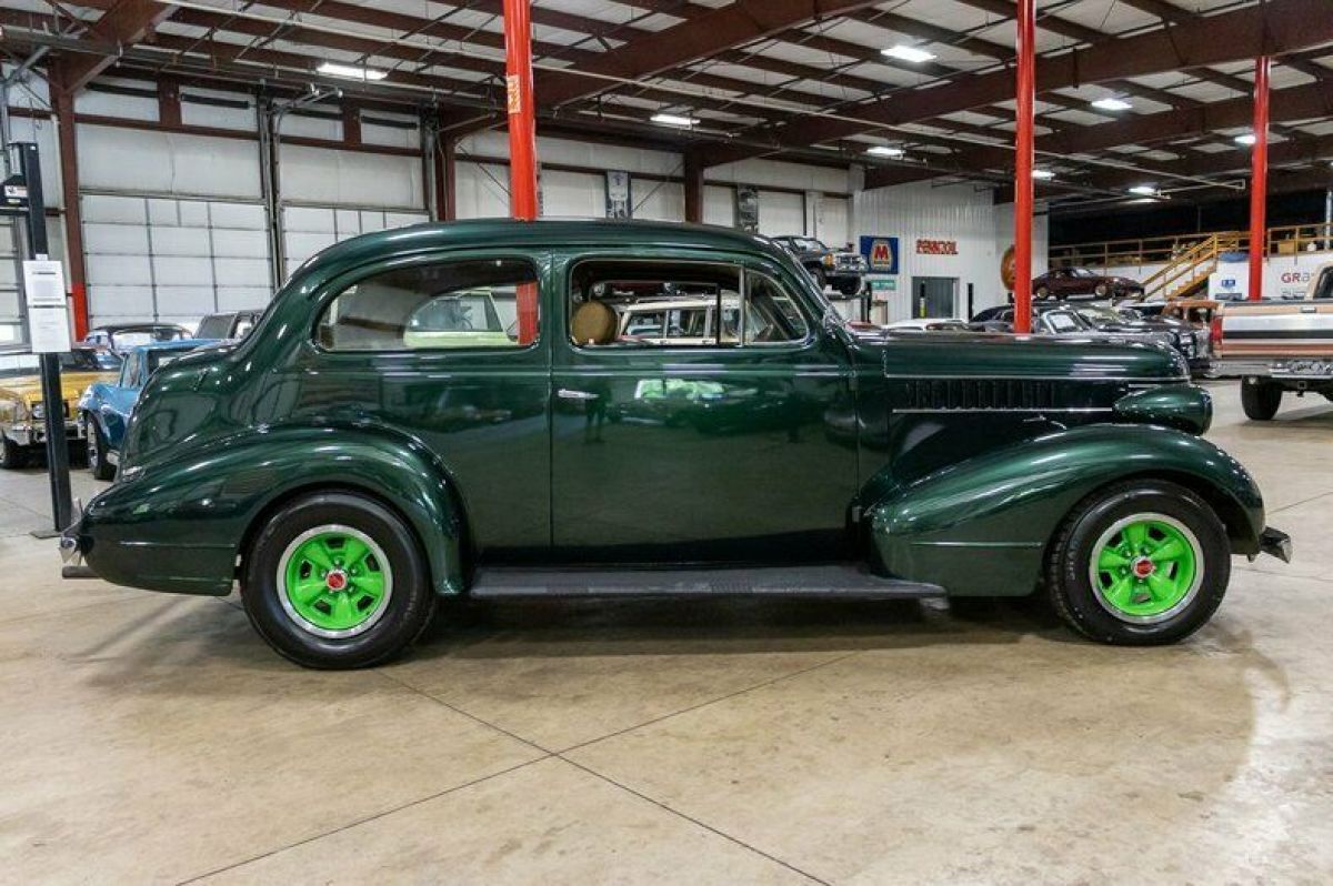 1938 Pontiac Deluxe - photo 6