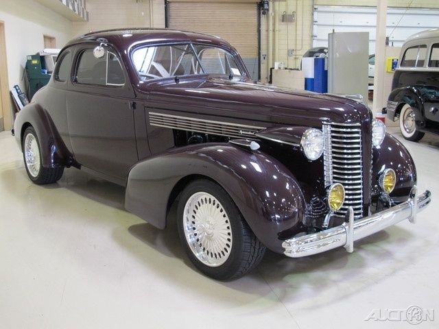1938 Buick Custom - photo 3