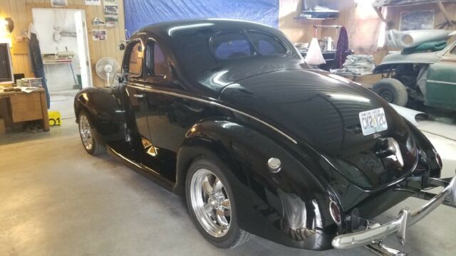 1939 Ford Deluxe Red - photo 5