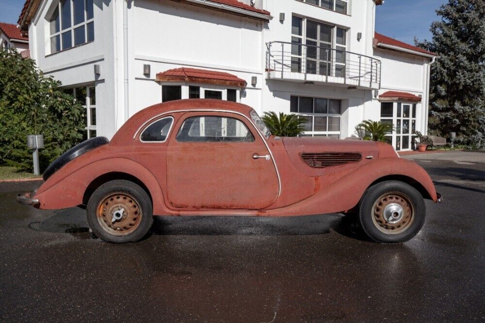 1939 BMW 327/28 - photo 3