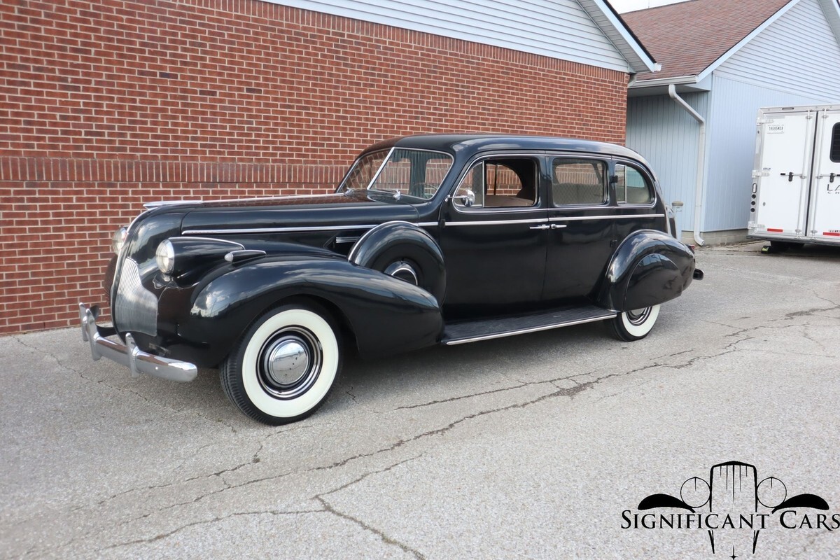 1939 Buick 90 Limited - photo 2