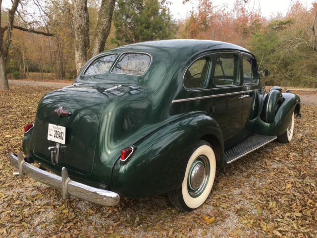 1939 Buick Roadmaster Roadmaster sedan - photo 9