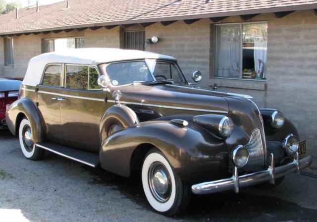 1939 Buick Roadmaster Phaeton Convertible Brown Dual Side Mount 1939 Buick Roadmaster