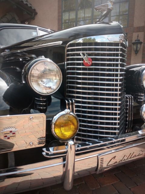 1939 Cadillac 9033 V-16 Limousine - photo 3