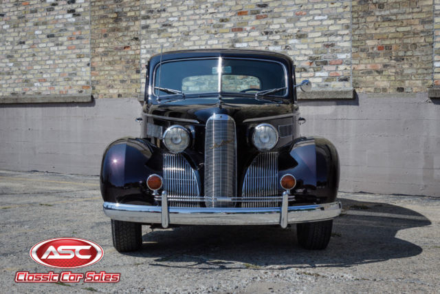 1939 Cadillac LaSalle Series 50 Sedan 4-Door - photo 10