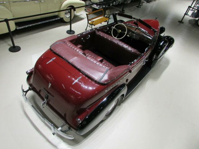 1939 Cadillac Series 61 SERIES 61 CONVERTIBLE - photo 10