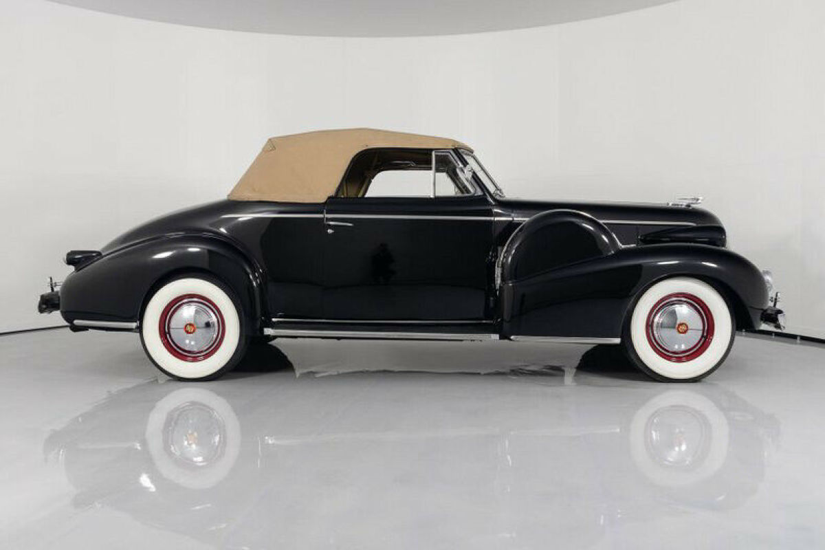 1939 Cadillac Series 61 Series 61 Convertible - photo 12