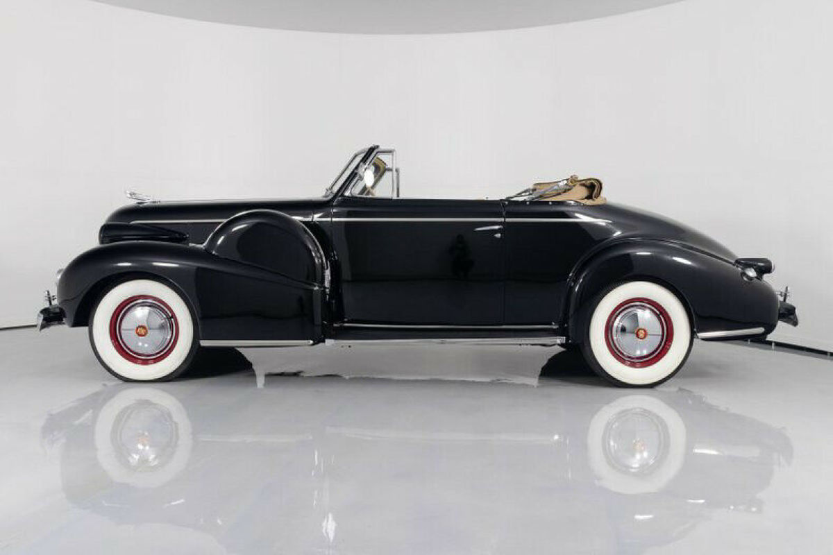 1939 Cadillac Series 61 Series 61 Convertible - photo 7