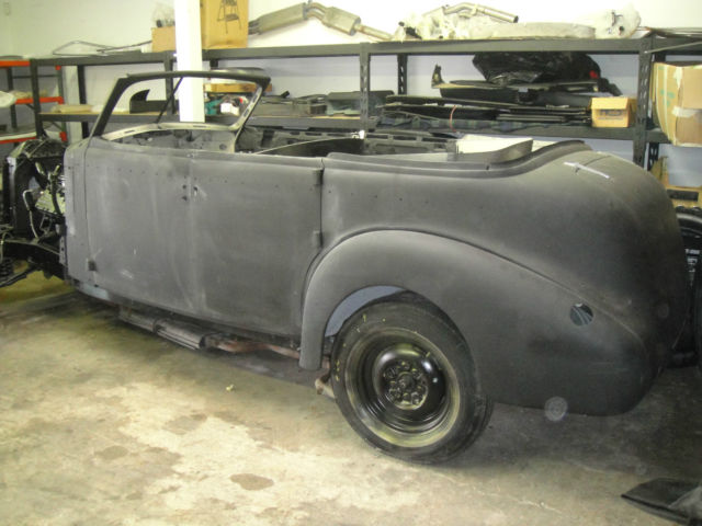 1939 Cadillac Series 62 convertible sedan - photo 5