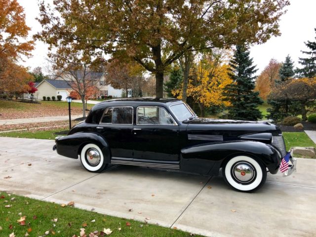 1939 Cadillac Sixty Special Fleetwood - photo 4