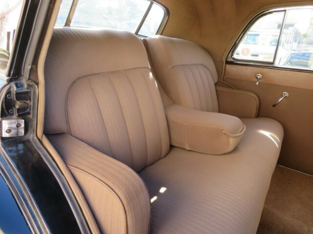 1939 Cadillac Sixty Special - photo 3