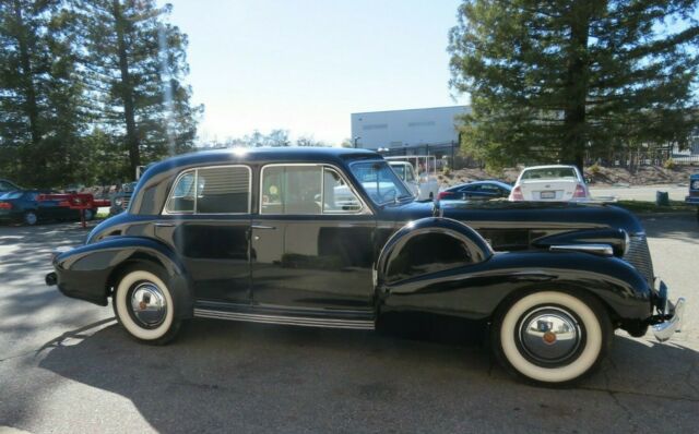 1939 Cadillac Sixty Special - photo 8