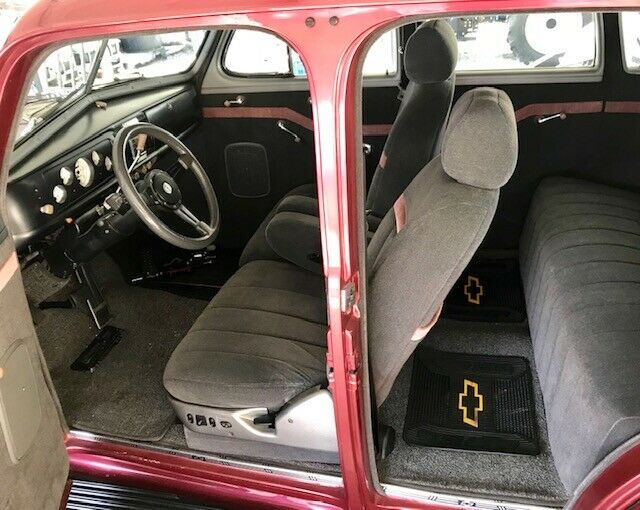 1939 Chevrolet Master Deluxe Hot Rod V8 Cruiser - photo 10