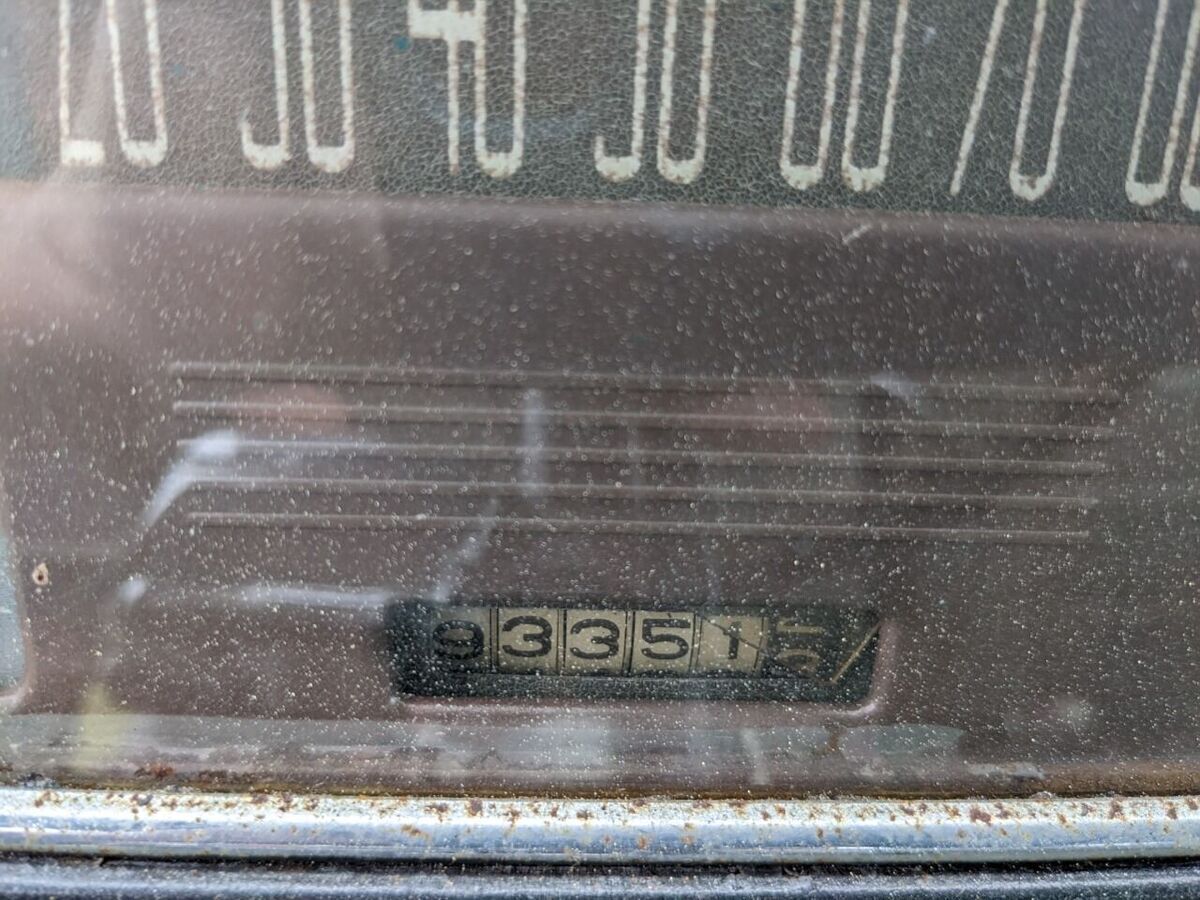 1939 Chevrolet Master Deluxe Coupe - photo 11