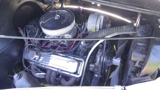 1939 Chevrolet Master Deluxe Sedan - photo 4