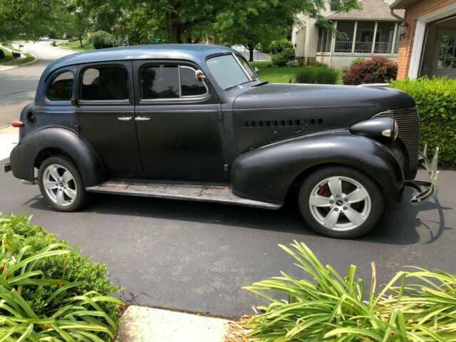 1939 Chevrolet Master Delux - photo 3