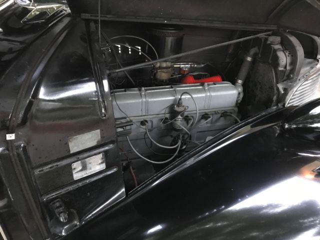 1939 Chevrolet Master Deluxe 2 Door - photo 11