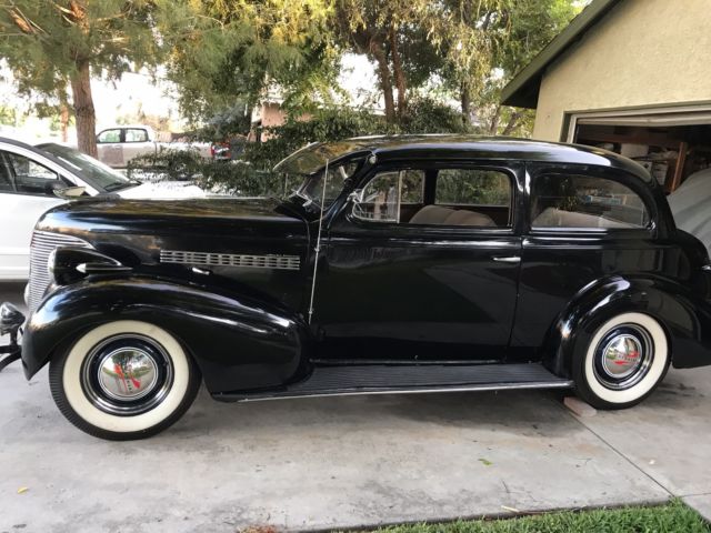 1939 Chevrolet Master Deluxe 2 Door - photo 8