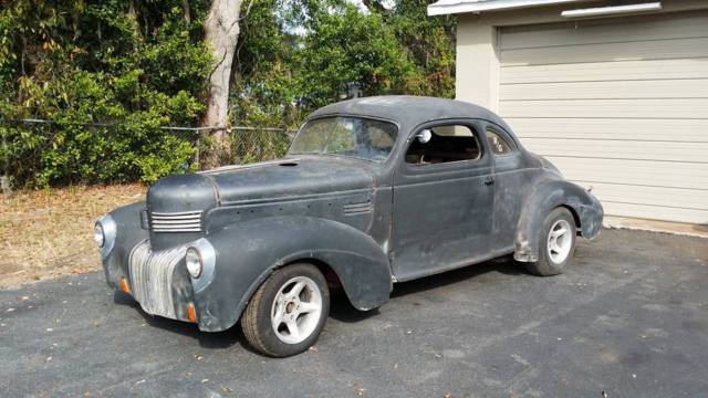 1939 Chrysler Imperial Club Coupe