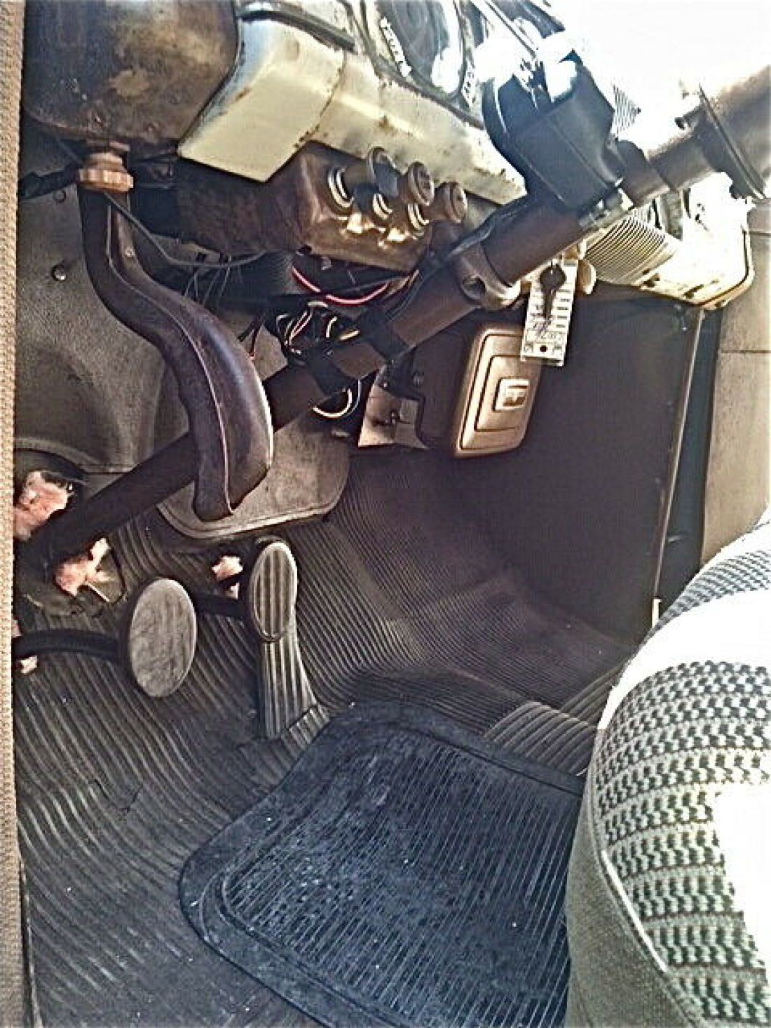 1939 Chrysler Royal - photo 8