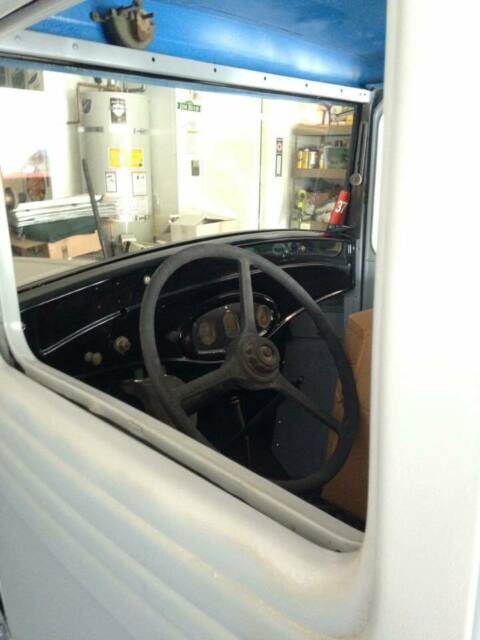 1939 Citroën 1933 Ford pick up cab/box - photo 9