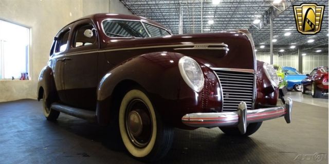 1939 Mercury Sedan Delux - photo 2