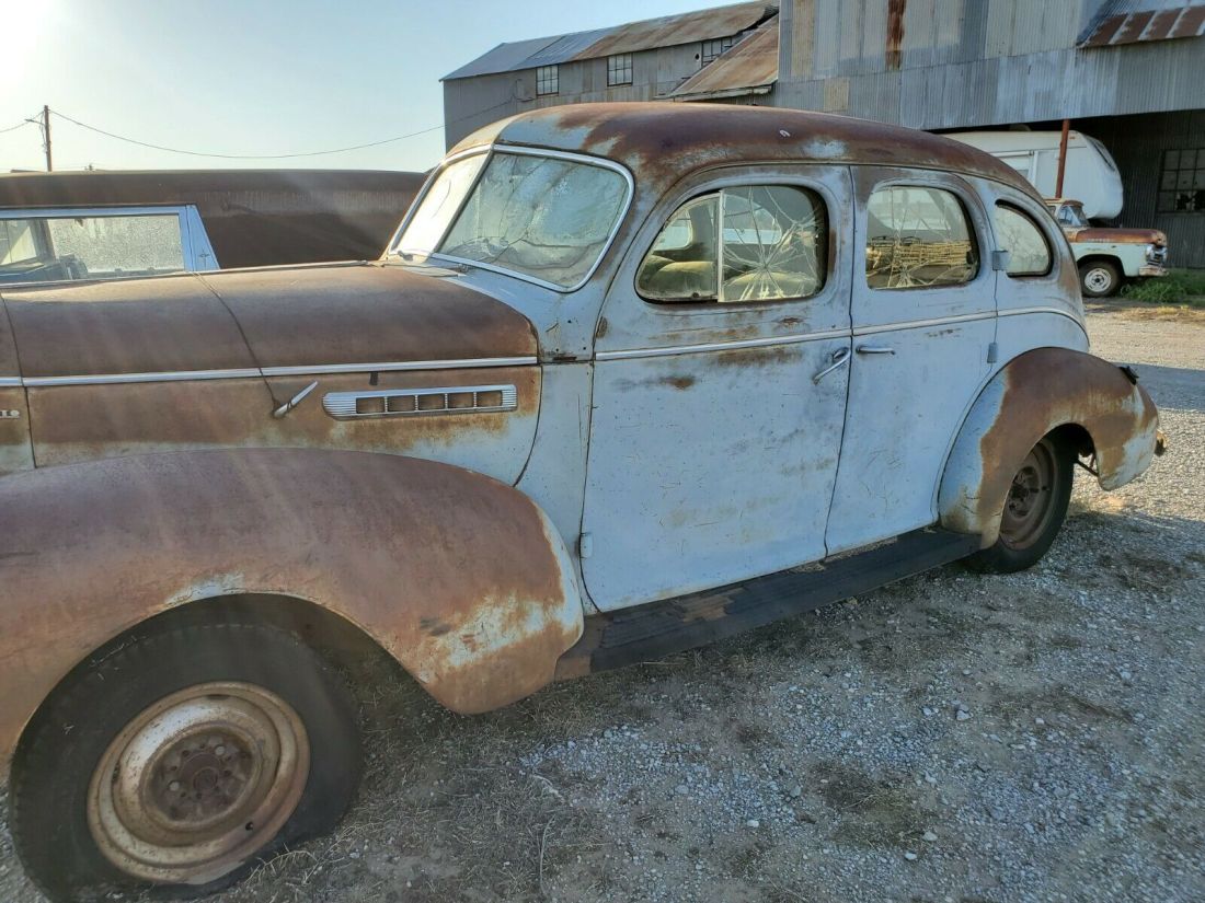 1939 DeSoto - photo 3