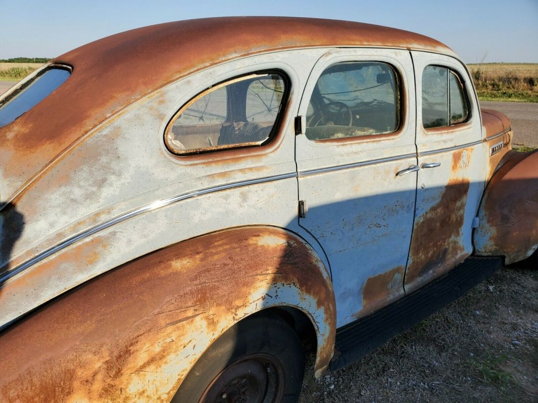 1939 DeSoto - photo 6