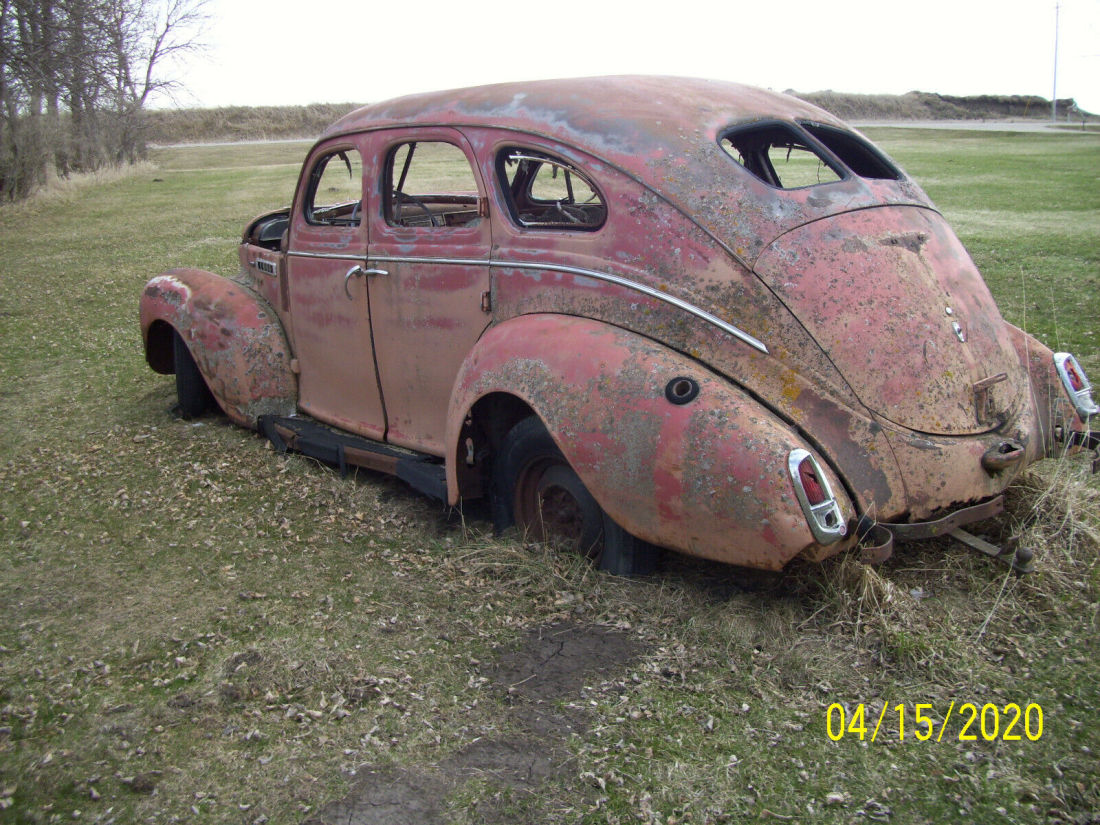 1939 DeSoto 4-DOOR SEDAN - photo 4