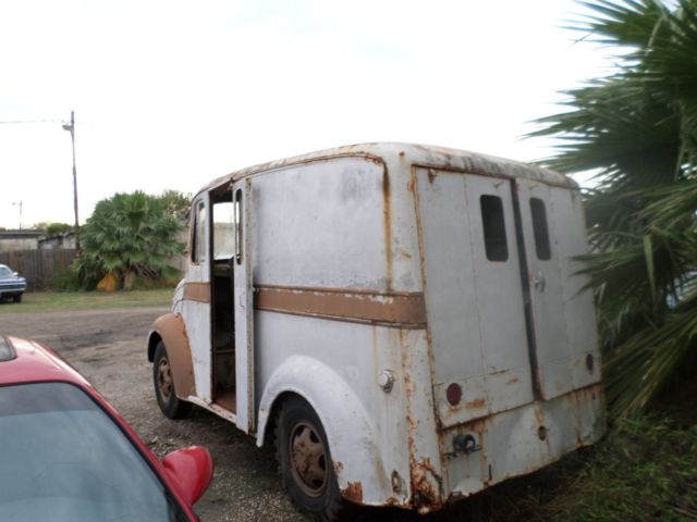 1939 Other Makes Divco - photo 6