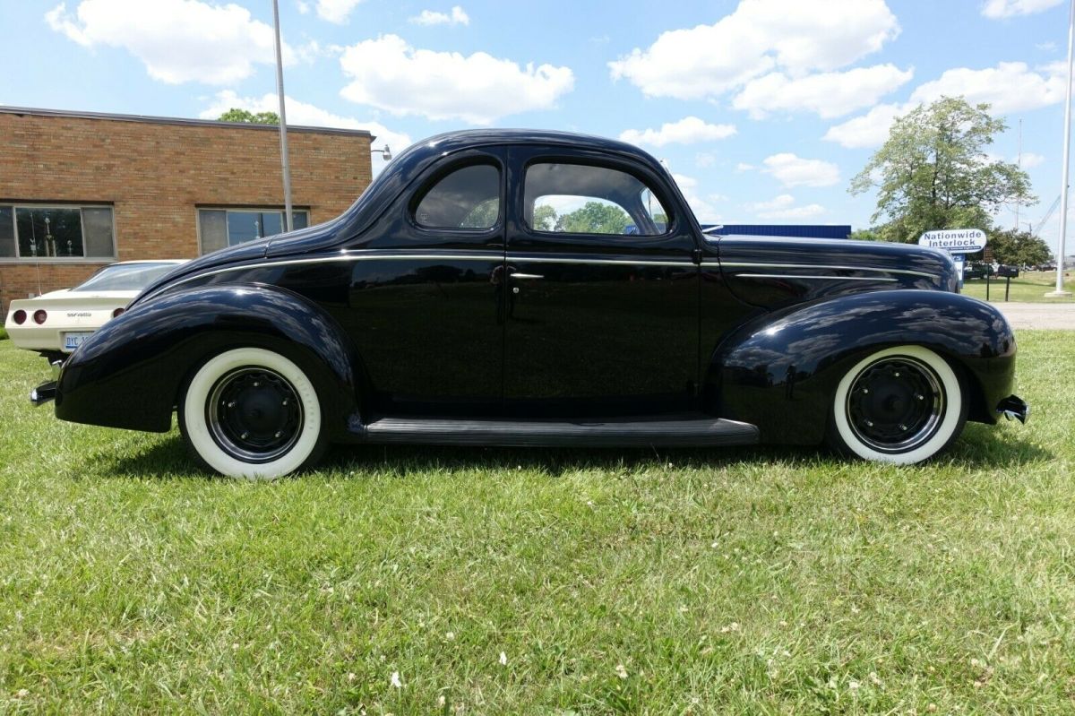 1939 Ford 5 Window Deluxe Coupe - Show Quality - "1 of the Best" 1939 Ford Deluxe