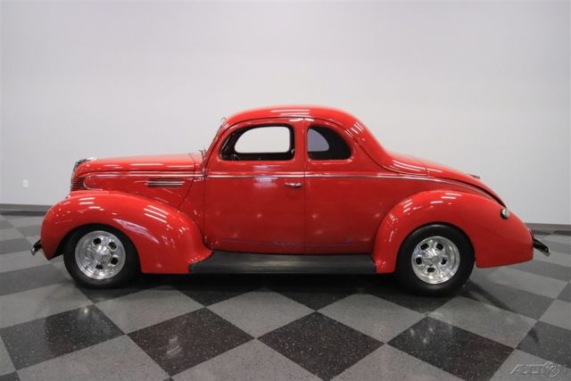 1939 Ford Business Coupe - photo 2