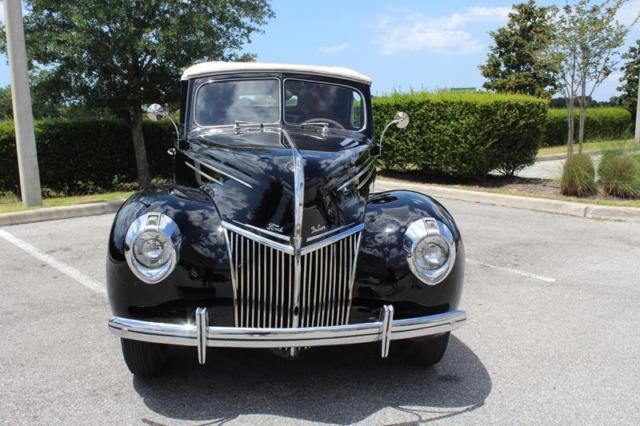 1939 Ford Cabrolet Deluxe - photo 4