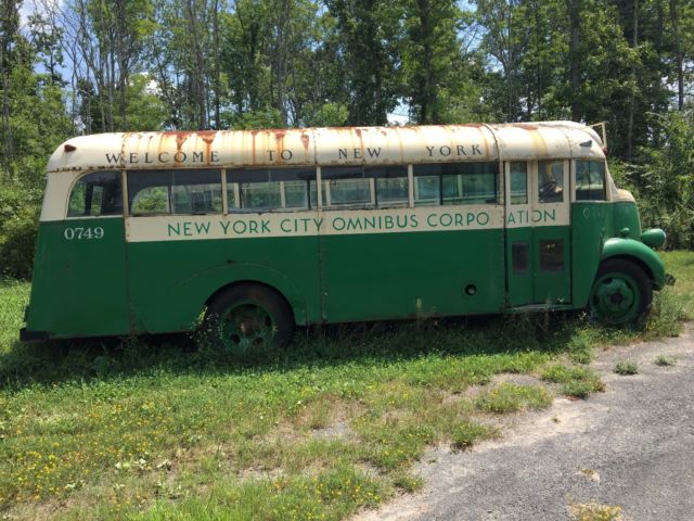 1939 Ford School Bus - photo 3