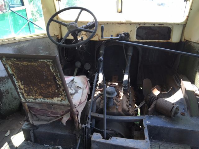 1939 Ford School Bus - photo 5