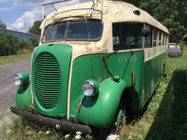 1939 Ford School Bus - photo 8