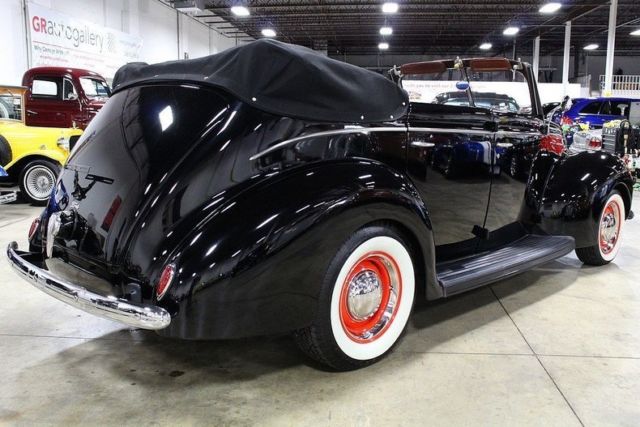 1939 Ford Convertible Sedan -- - photo 5
