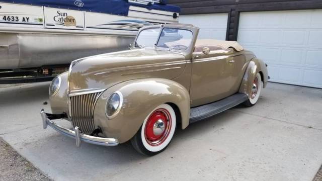 1939 Ford convertible deluxe - photo 2